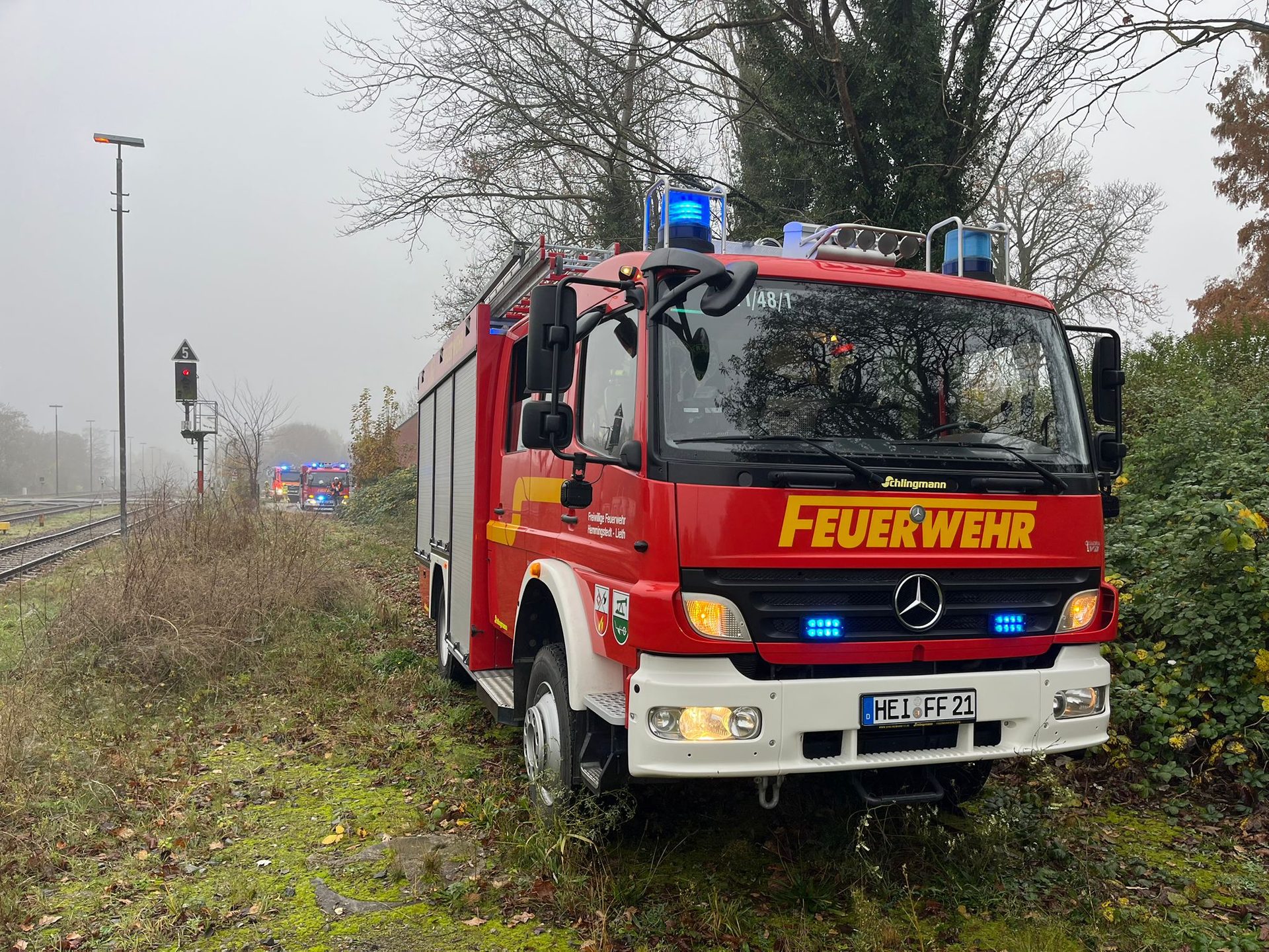 Einsatzfahrzeug der Feuerwehr Hemmingstedt-Lieth im Einsatz